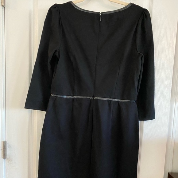 TALBOTS Black Ponte Knit Faux Leather Trim Dress Sz 10P 3/4 sleeves EUC - Picture 2 of 13